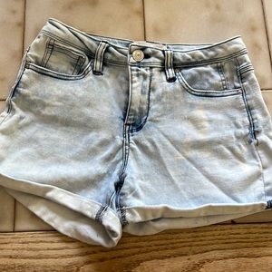 Womens stretchy jean shorts size - 3